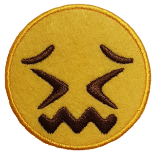 Embleem Nr. 555 Smiley verward gezicht